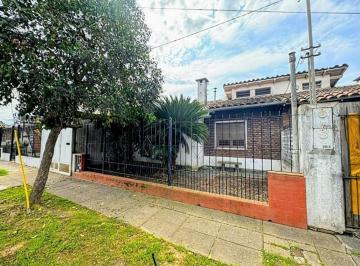 Casa · 140m² · 4 Ambientes · 2 Cocheras · Casa en Venta Ituzaingó Norte