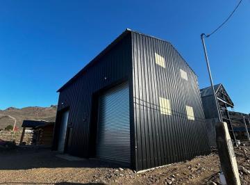 Bodega-Galpón , San Martín de los Andes · Galpón Depósito en Venta - 2 Ambientes - 270 m²