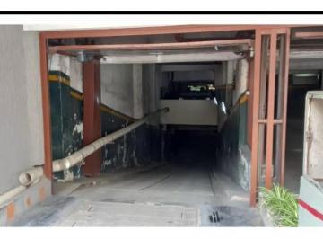Garage · 12m² · 1 Cochera · Cochera en Venta - 12 m² - Caballito