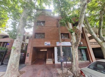 Casa · 2 Dormitorios · 1 Cochera · Duplex