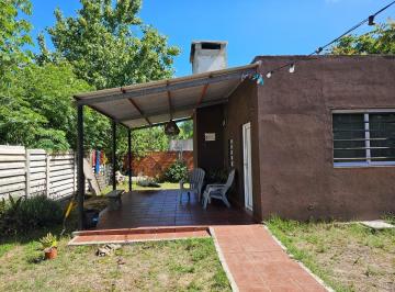 Quinta vacacional · 93m² · 4 Ambientes · 1 Cochera · Quinta en Venta - 2 Dorm. 1 Baño - Cochera - 600 m² - Santa Teresita