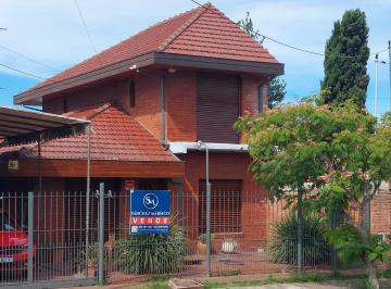 Casa de 3 ambientes, Mar del Plata · Venta Chalet con Piscina y Quincho