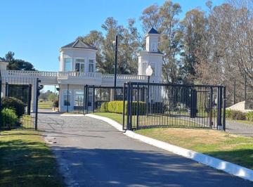 Terreno · 800m² · Lote en Venta en Lagos de San Eliseo - Presidente Perón