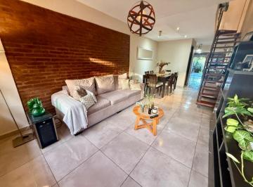 general-san-martin-villa-ballester-venta-duplex-4-ambientes · Duplex en Venta - 4 Amb con Parque y Cochera - V Ballester