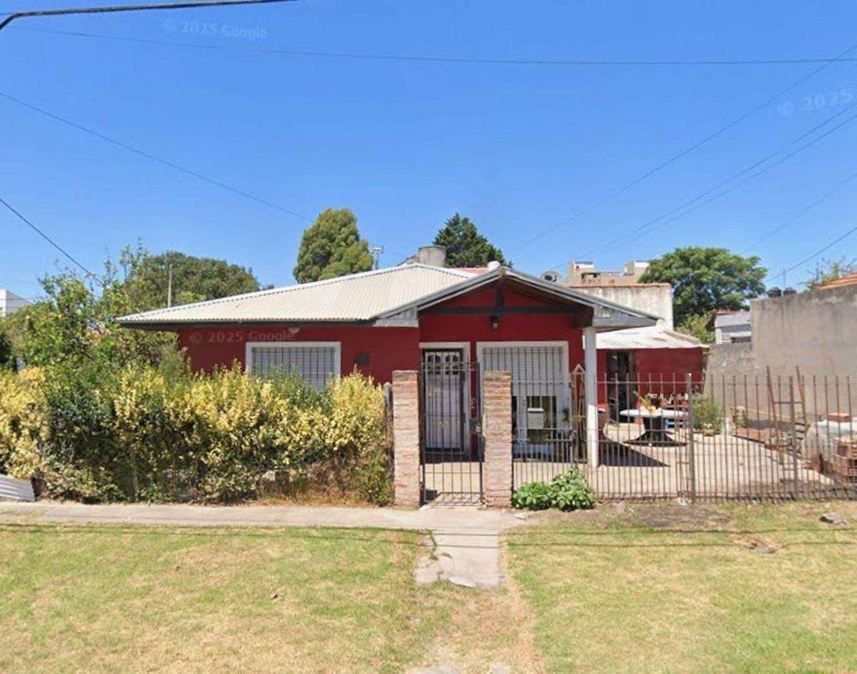 Casa 4 amb, 132m² en Juramento, ideal para familias