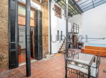 PH · 194m² · 6 Ambientes · 1 Cochera · Venta PH 5 Ambientes con Cochera Apto Crédito Caballito Sur.