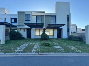 PH · 130m² · 5 Ambientes · 1 Cochera · Venta de Duplex 3 Dorm. Prados de Manantiales