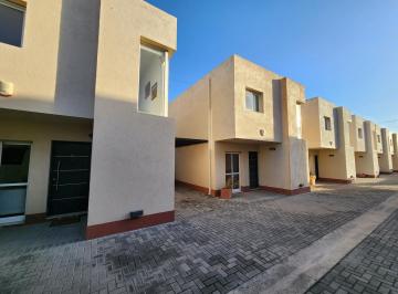 Departamento · 75m² · 2 Dormitorios · 1 Cochera · Venta - Duplex de 2 Dorm. - Cochera Individual