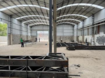 Local comercial · 2461m² · Galpón - Apto Varios Rubros - B°las Americas