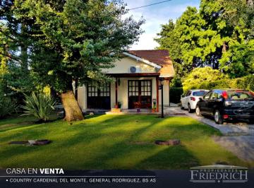Casa · 150m² · 4 Ambientes · 2 Cocheras · Casa en Cardenal del Monte