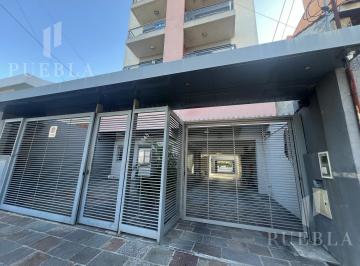 Departamento · 60m² · 3 Ambientes · 1 Cochera · Departamento en Venta en Lanús