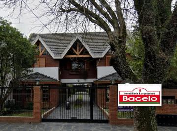Casa de 6 ambientes, Almirante Brown · Chalet