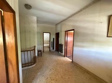 Local comercial · 240m² · Excelente. Local Comercial