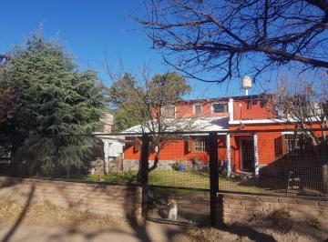 Casa · 250m² · 6 Ambientes · 1 Cochera · Excelente. Casa 5 Dorm.. Zona Residencial