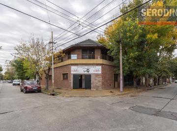 Frente · Local en Quilmes