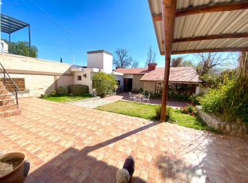Casa de 12 ambientes, Maipú · Venta de Casa 7 Dorm. en Centro, Maipú