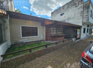 Casa · 120m² · 4 Ambientes · 1 Cochera · Casa en Venta en Ituzaingo Norte - Nuevo Valor!