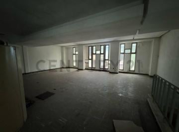 Local comercial · 750m² · 10 Ambientes · Alquiler - Local Comercial - Luis Agote
