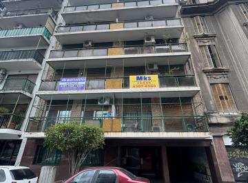 Departamento de 4 ambientes, Barracas · Departamento de 4 Ambientes con Dependencia - Aristóbulo del Valle Al 1600