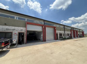 Depósito · 116m² · 2 Ambientes · 1 Cochera · Venta Depósito de 100 m² en Zelaya, Pilar