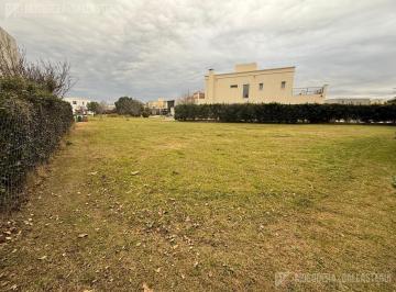 Terreno · 643m² · Terreno en Ayres Plaza