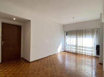 Departamento · 70m² · 3 Ambientes · Departamento 3 Ambientes en Alquiler en Lanus Oeste