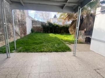 Casa · 85m² · 3 Ambientes · 1 Cochera · Casa en Venta