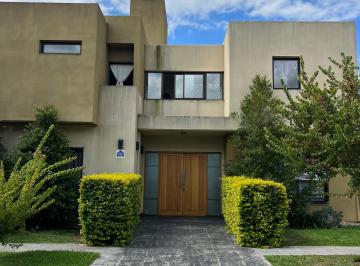 Casa de 4 ambientes, Salta · Venta Casa Barrio Profesionales
