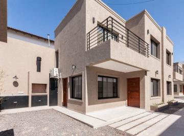 PH · 66m² · 3 Ambientes · 1 Cochera · Departamentos en 2 Plantas con Cochera y Parrilla
