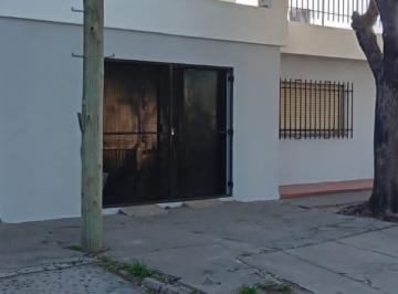 Casa de 8 ambientes, Villa Constitución · Escritura