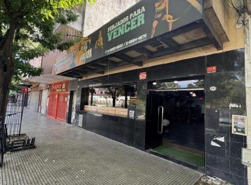 Local comercial , Villa Lugano · Local Comercial de 338 m Cub. Sobre Lote Propio de 8.60 X 46