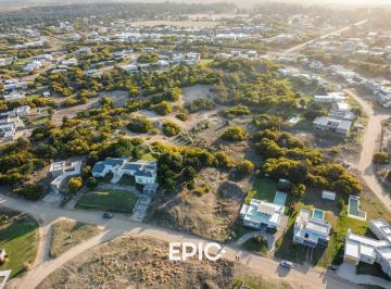 Terreno · 1000m² · Terreno en Venta en Costa Esmeralda, Barrio Golf 1