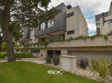 Departamento · 130m² · 4 Ambientes · 1 Cochera · Arenas V - Departamento Triplex en Valeria del Mar
