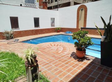 Departamento · 62m² · 3 Ambientes · Apto Crédito PH 3 Ambientes en Venta con Pileta en Ciudadela Casi Sin Expensas