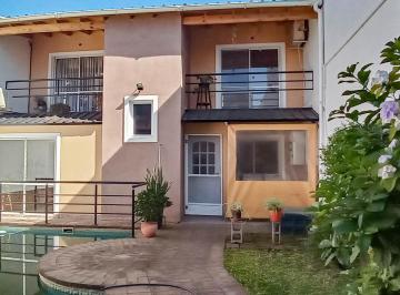 PH · 62m² · 3 Ambientes · 1 Cochera · Apto Crédito PH 3 Ambientes en Venta con Pileta en Ciudadela Bajas Expensas