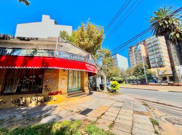 Local comercial de 1 ambiente, Tigre · Local Apto Todo Rubro en Tigre Frente a La Plaza (Ex Confiteria)