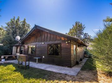 Casa · 90m² · 3 Ambientes · 1 Cochera · Casa Chalet en Alquiler en Pinar de Festa, Bariloche, Patagonia