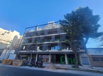 Departamento · 41m² · 2 Ambientes · Venta Dpartamento 1 Dorm C/ Balcóny Asador Propio Casanova 5