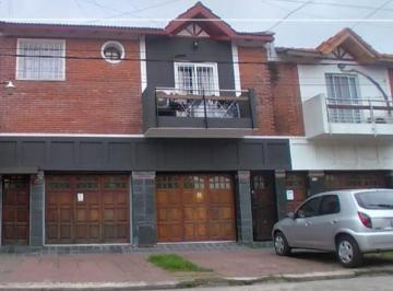 Departamento · 80m² · 3 Ambientes · Chascomus 400, Villa Dominico ¡Duplex de 3 Ambientes con Cochera!