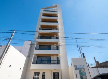 Departamento · 47m² · 3 Ambientes · Piso Exclusivo de 2 Dorm. Sobre Av