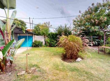 Casa · 109m² · 3 Ambientes · 1 Cochera · Venta Casa 3 Ambientes, Quilmes Oeste