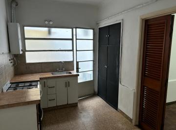 Departamento · 59m² · 3 Ambientes · PH en Venta - 2 Dorm. 1 Baño - 69 m² - La Plata