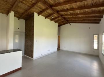 Casa · 90m² · 4 Ambientes · 1 Cochera · Casa 3 Dorm. con Pileta en Funes City