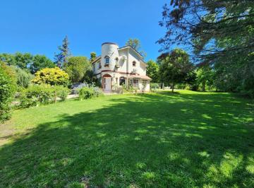 Casa · 180m² · 4 Ambientes · Alquiler Anual Casa 4 Ambientes en El Bosque Country Club Campana