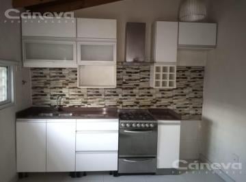 PH · 49m² · 3 Ambientes · PH de 3 Ambientes en Carapachay, Impecable, Excelente Ubicación.