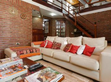 Casa · 161m² · 4 Ambientes · 1 Cochera · Venta Casa Santa Fe