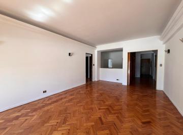 Departamento · 113m² · 3 Ambientes · "Amplio y Luminoso 3 Ambientes en El Corazón de Avellaneda"