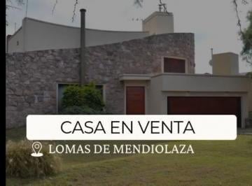 Casa de 9 ambientes, Mendiolaza · Casa de Nivel en Venta 5 Dorm. - Mendiolaza B° El Alto