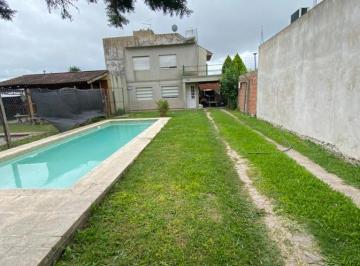 Casa · 75m² · 1 Dormitorio · 1 Cochera · Casa - Lisandro Olmos Etcheverry