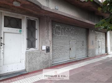 Casa · 171m² · 3 Ambientes · Casa Tres Ambientes Mas Locales